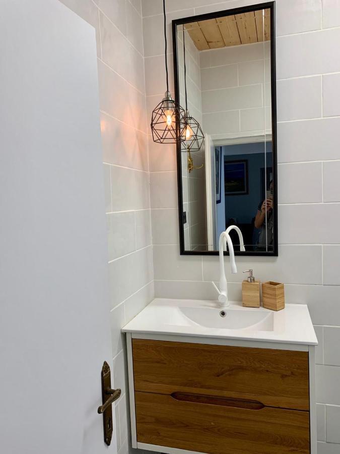 Shantell Boutique Apartment Netanja
